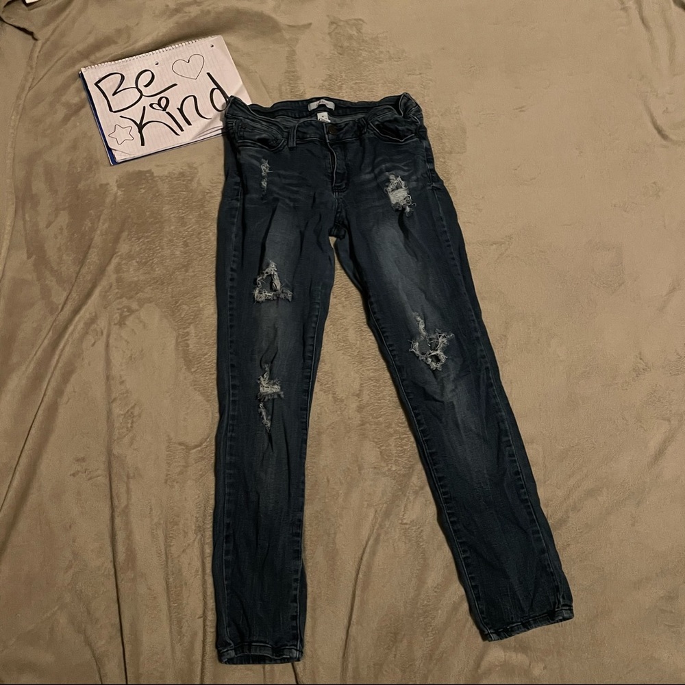 Refuge ripped jeans